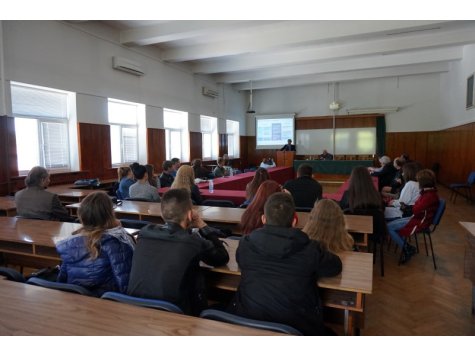 Публична лекция на тема „Глобалните икономически тенденции и тяхното влияние в България“.